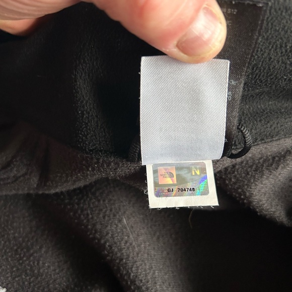 The North Face shell - used like new - Picture 7 of 7